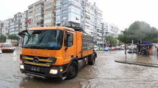 İzmir’de metrekareye 58,5 kilogram yağış düştü