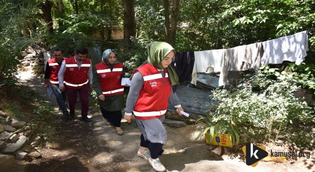 Kırmızı Yelekliler Afetlerde 30 Binden Fazla Kişiye Destek Oldu