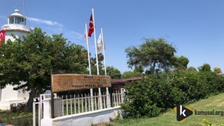 MERSİN'DEKİ TARİHİ DENİZ FENERİ ÖĞRENCİLERİN MASAL EVİ OLDU