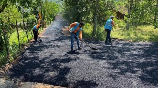 Kartepe Bölgesinde Üstyapı Çalışmaları Sürüyor