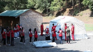 Kızılay Kadın Afet Gönüllüleri Yetişiyor