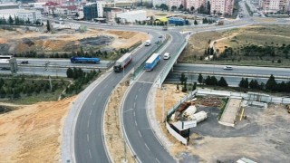 Büyükşehir, Turgut Özal’daki trafik sorununa neşter vurdu